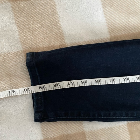 NWT Good American Women's Skinny Dark Blue Jeans Mid-Rise fits sizes 6-12 - Picture 2 of 10